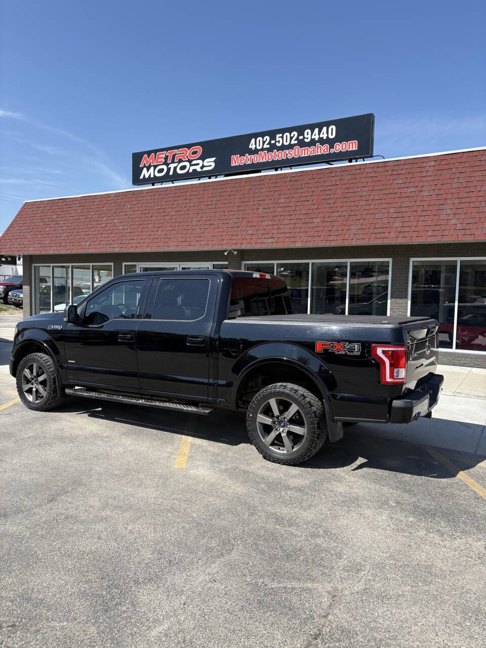 Used 2016 Ford F150 XLT w/ Equipment Group 302A Luxury image 5