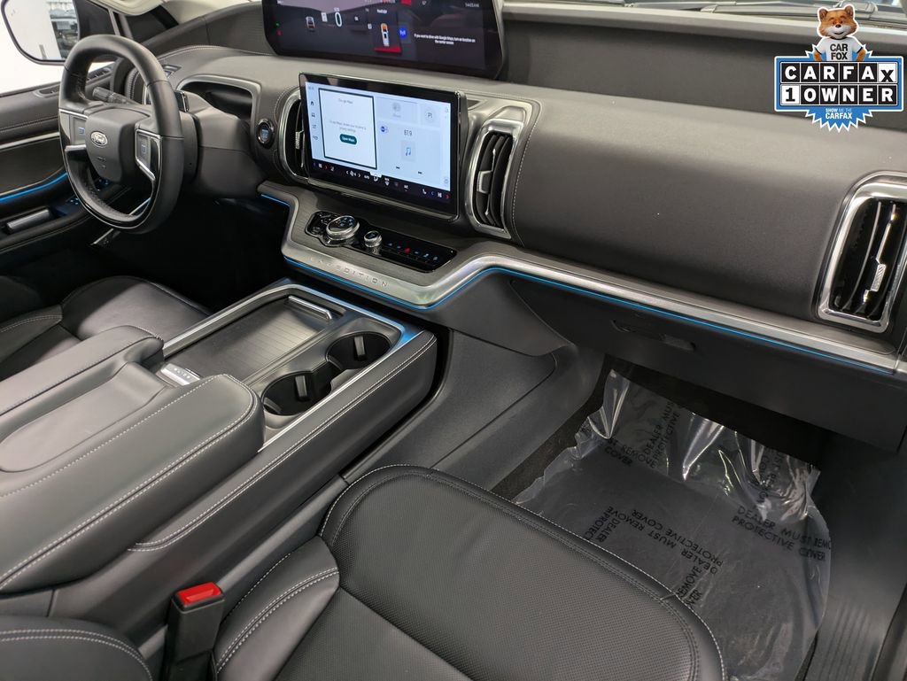 Used 2025 Ford Expedition Max Platinum AWD/4WD image 31