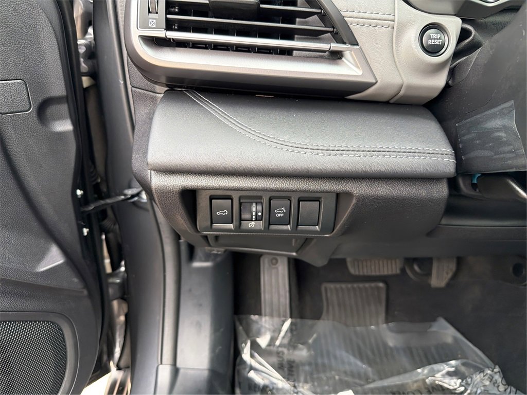 Used 2024 Subaru Outback Limited XT image 18