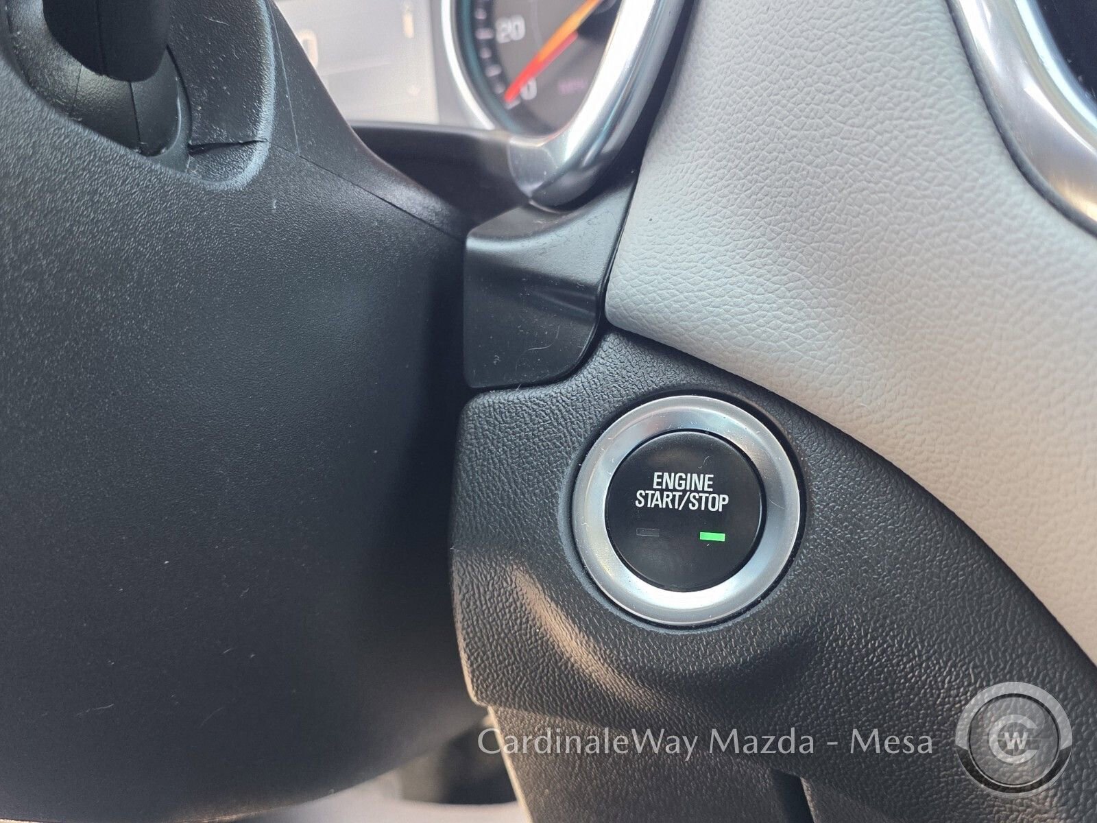Used 2022 Chevrolet Equinox LT image 18
