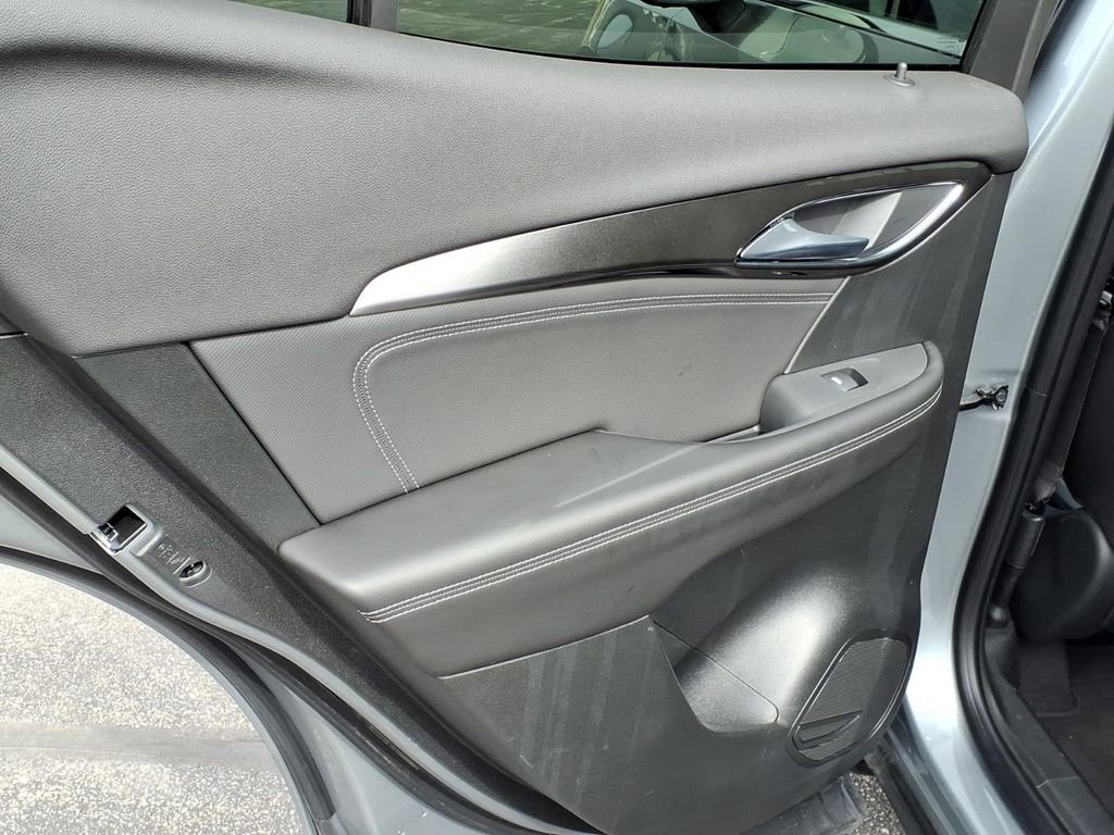 Certified 2025 Buick Envision Preferred image 28
