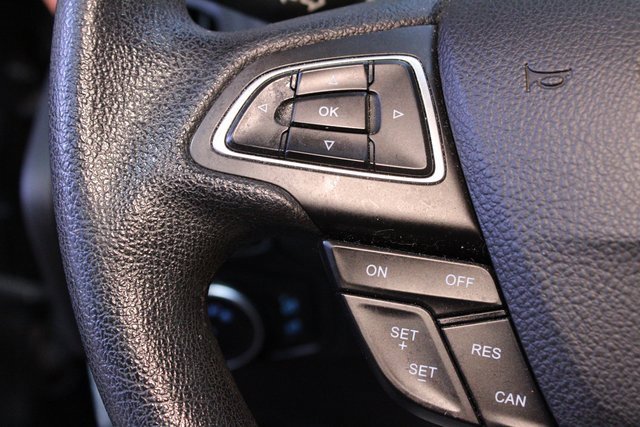 Used 2018 Ford Focus SE image 20