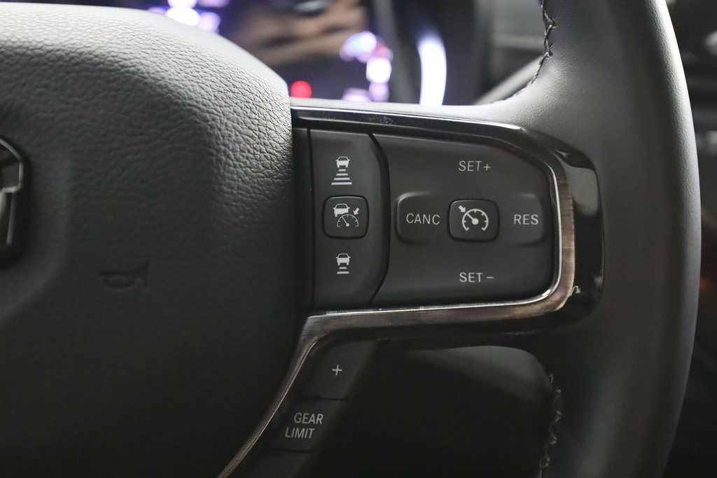 Used 2024 RAM 2500 Limited image 19