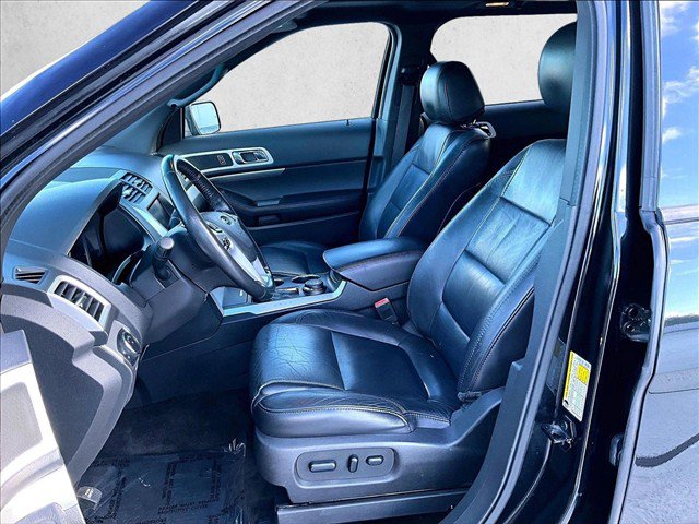 Used 2013 Ford Explorer XLT AWD/4WD image 27
