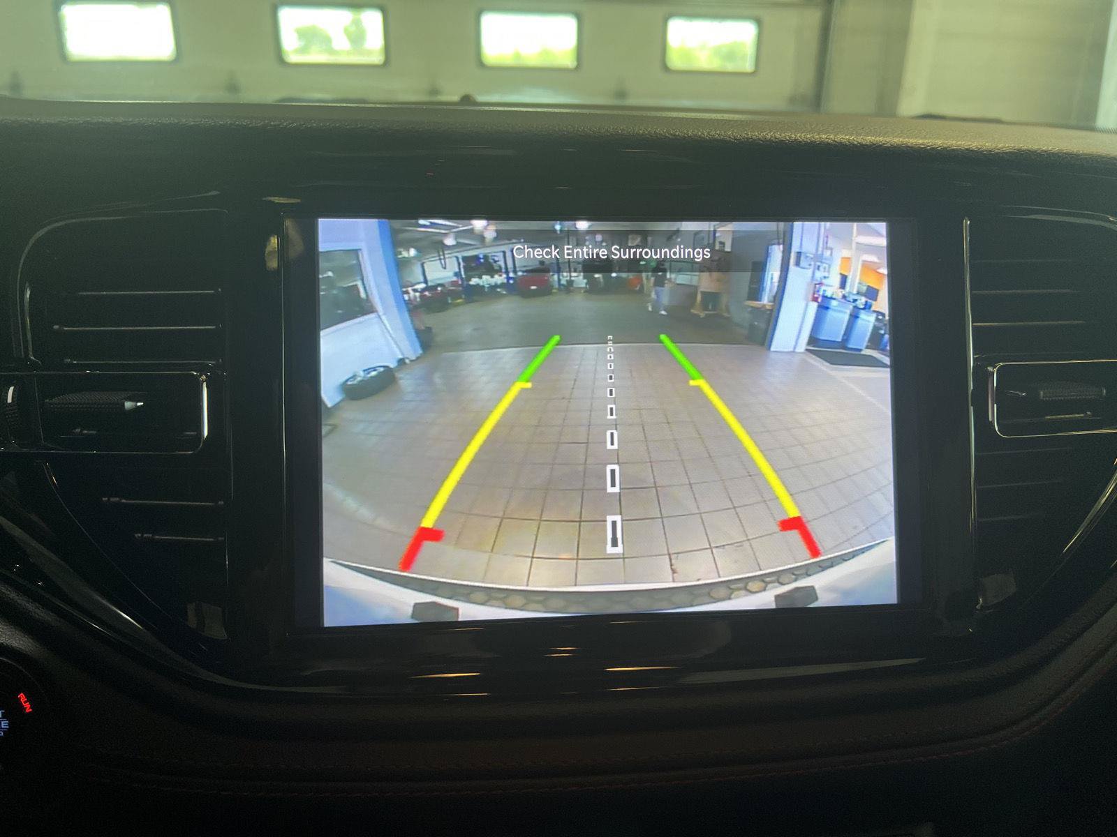Used 2025 Dodge Durango R/T AWD/4WD image 21