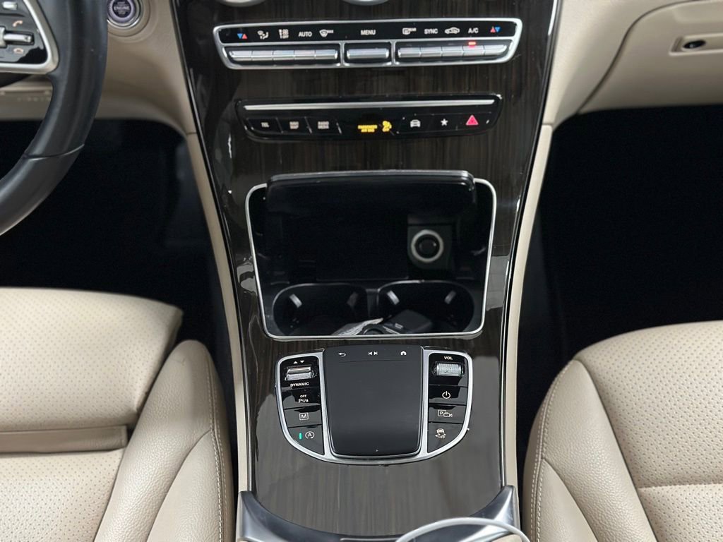 Used 2021 Mercedes-Benz GLC 300 image 19