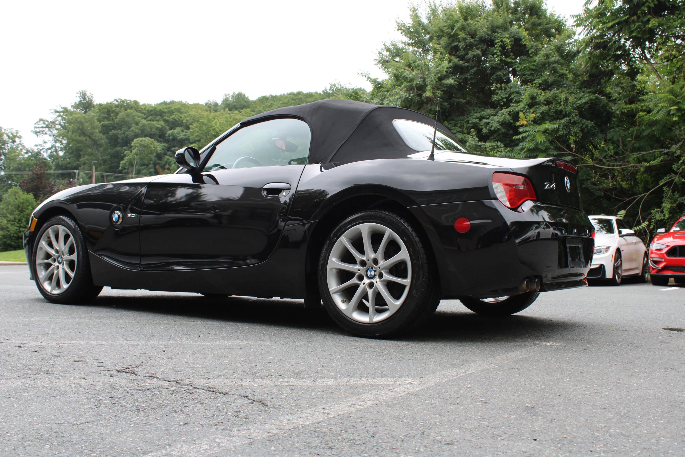 Used 2007 BMW Z4 3.0i image 12