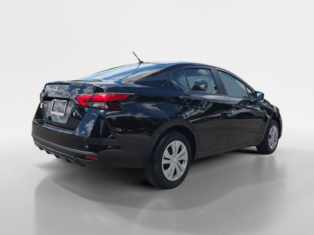 Used 2024 Nissan Versa S image 6