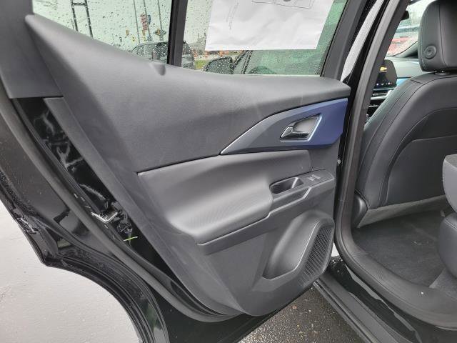 New 2026 Chevrolet Equinox EV LT image 21
