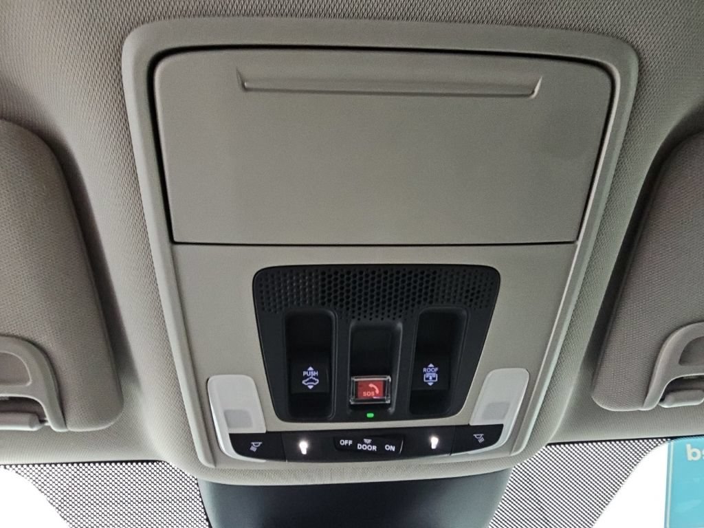 Used 2026 Honda Pilot Elite image 24