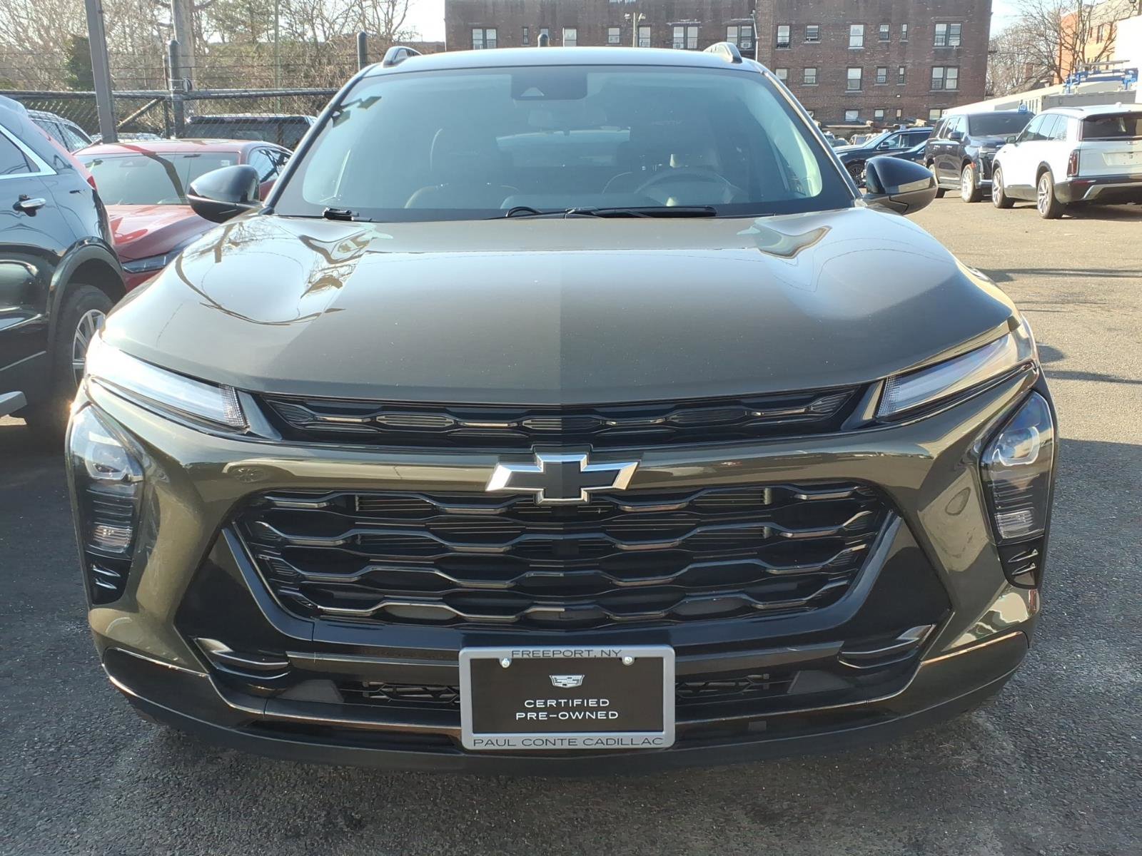 Used 2024 Chevrolet Trax ACTIV w/ Sunroof Package FWD image 2