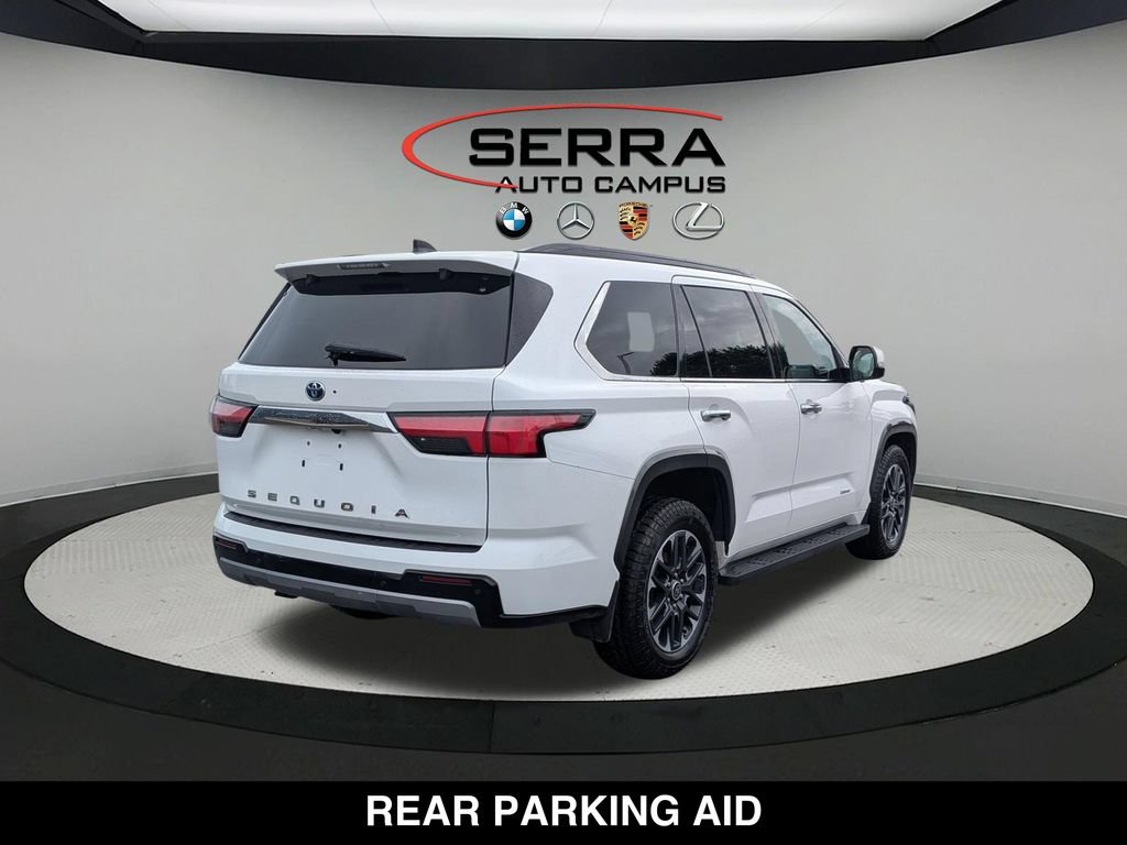 Used 2023 Toyota Sequoia Limited w/ Tow Technology Package AWD/4WD image 13