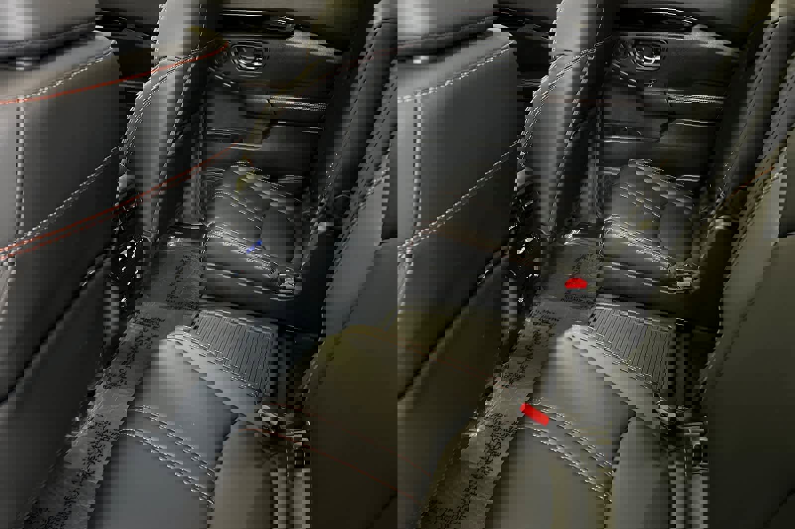 Used 2024 Honda Pilot TrailSport image 4