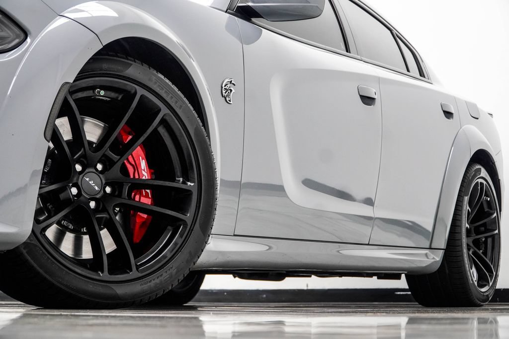 Used 2022 Dodge Charger SRT Hellcat w/ Harman/Kardon Audio Group RWD image 3