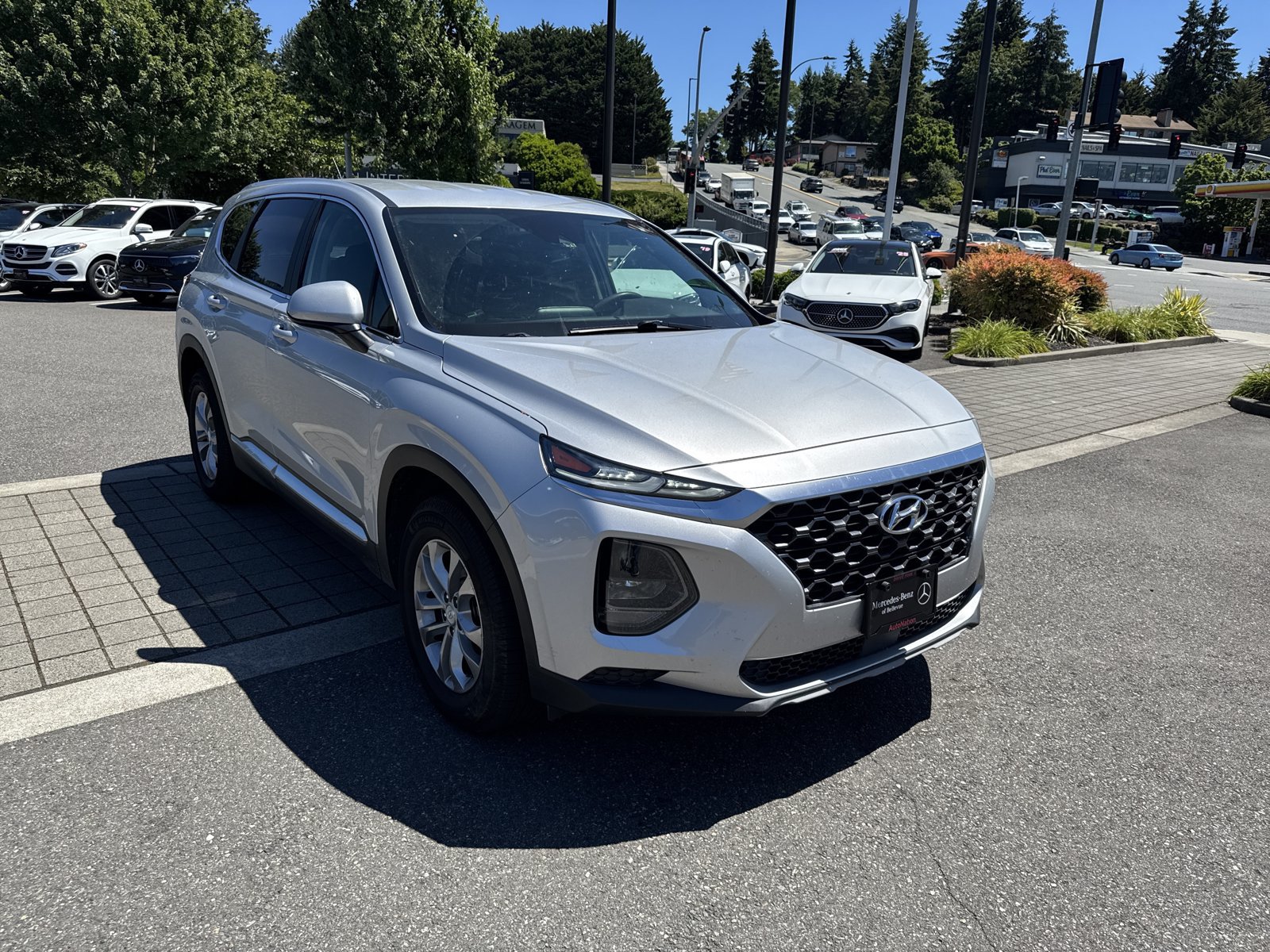 Used 2019 Hyundai Santa Fe SE AWD/4WD image 3