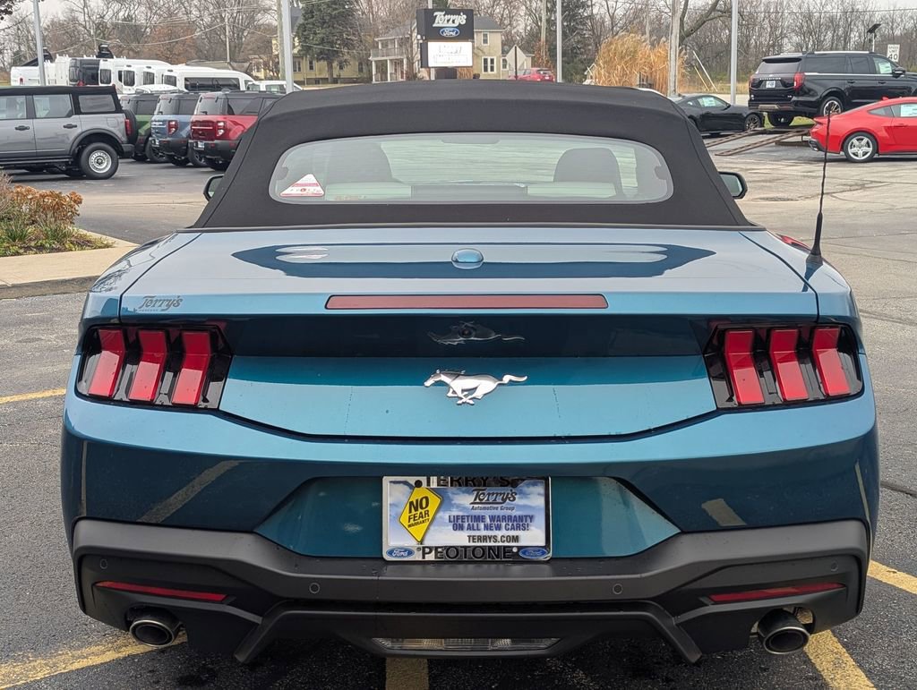 New 2026 Ford Mustang Premium image 4