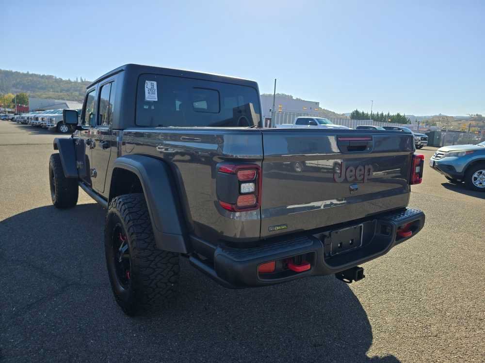 Used 2022 Jeep Gladiator Rubicon w/ LED Lighting Group AWD/4WD image 16