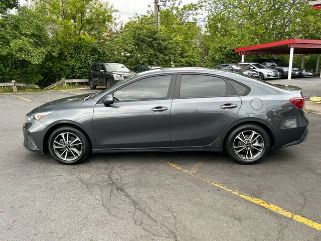 Used 2023 Kia Forte LXS w/ LXS Technology Package FWD image 3
