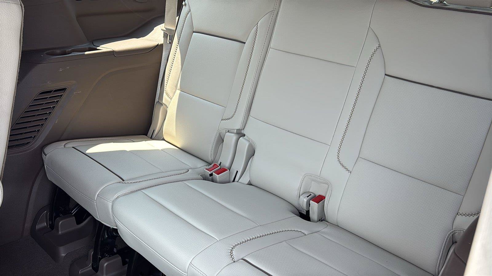 Certified 2026 GMC Yukon Denali w/ Denali Reserve Package RWD image 19