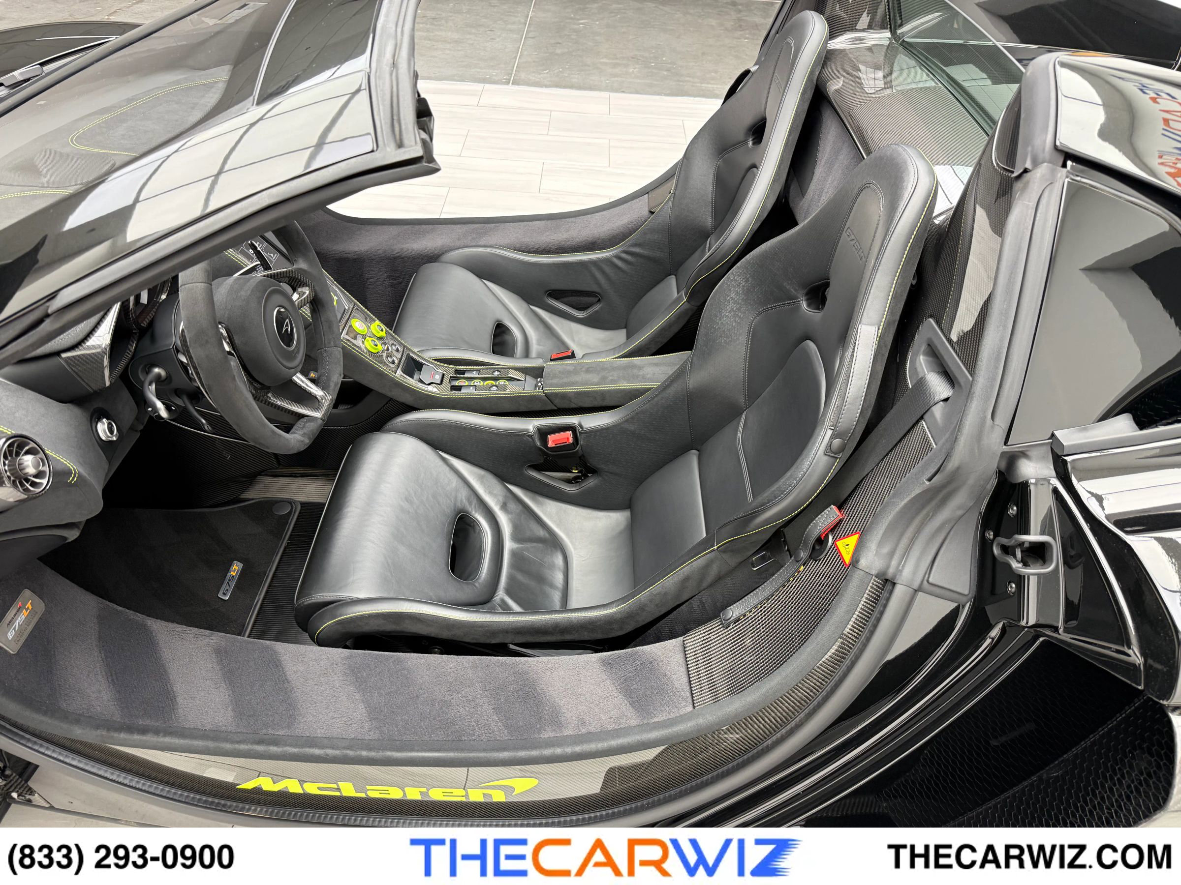 Used 2016 McLaren 675LT Spider image 52