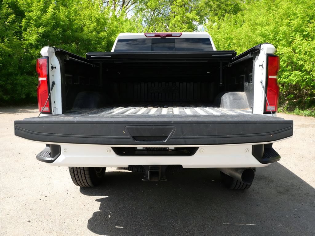 Used 2024 Chevrolet Silverado 3500 High Country w/ High Country Premium Package AWD/4WD image 30