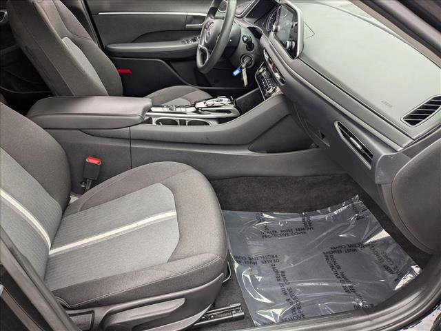Used 2022 Hyundai Sonata SE w/ Preferred Accessory Package image 19