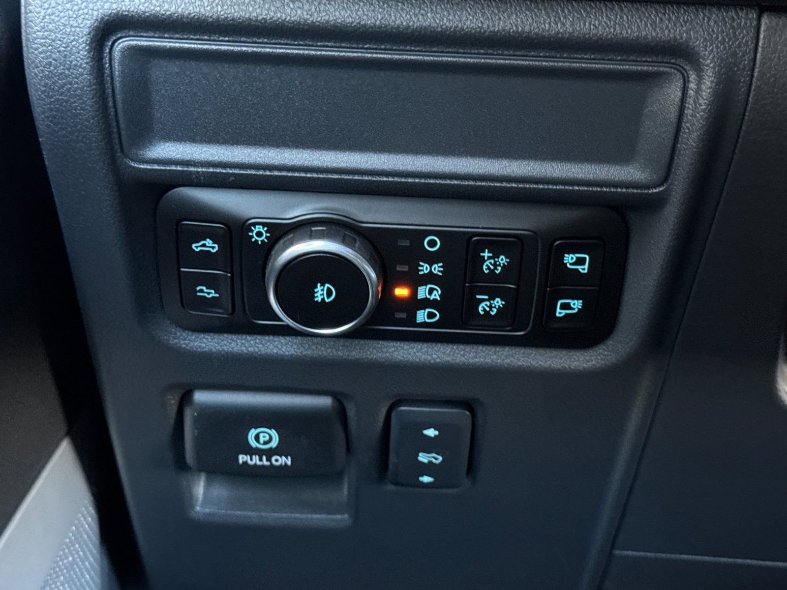 New 2026 Ford F150 Raptor w/ Equipment Group 803A Raptor R image 32