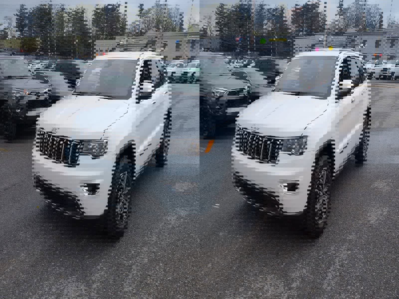Certified 2018 Jeep Grand Cherokee Limited image 4