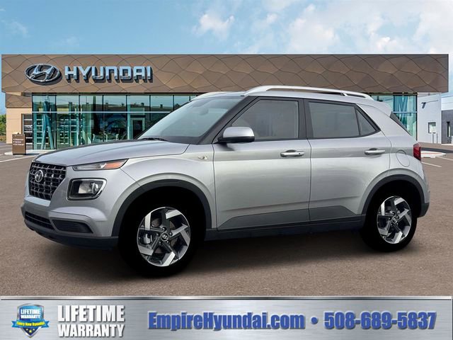 New 2026 Hyundai Venue SEL FWD image 2