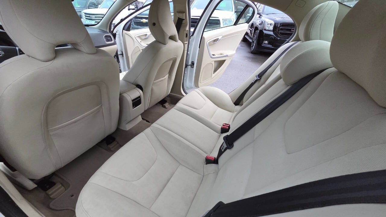 Used 2012 Volvo S60 T5 image 30