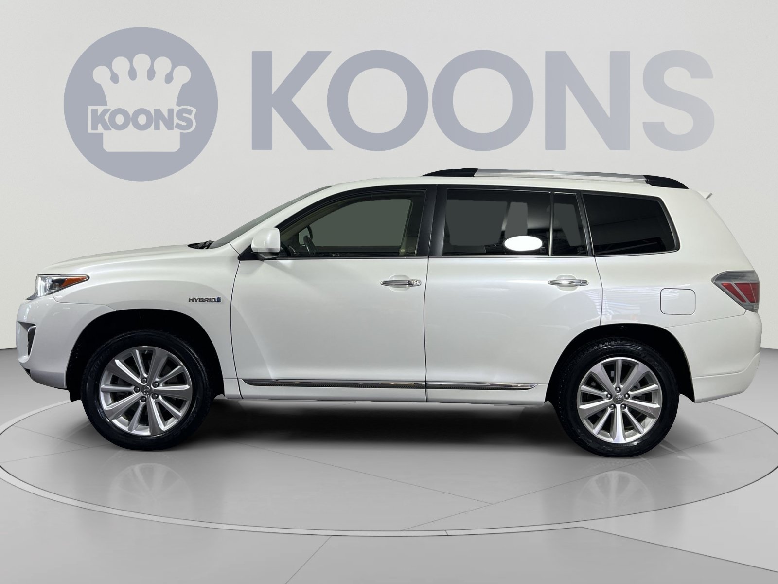 Used 2012 Toyota Highlander Limited AWD/4WD image 2