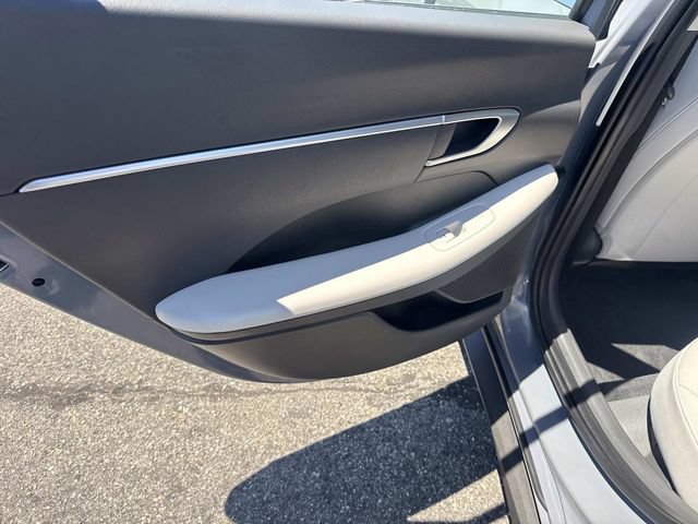Certified 2025 Hyundai Sonata SE FWD image 14