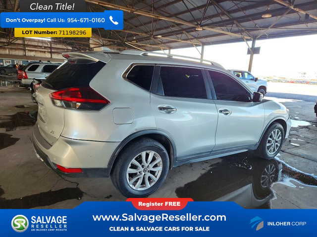 Used 2019 Nissan Rogue SV FWD image 4