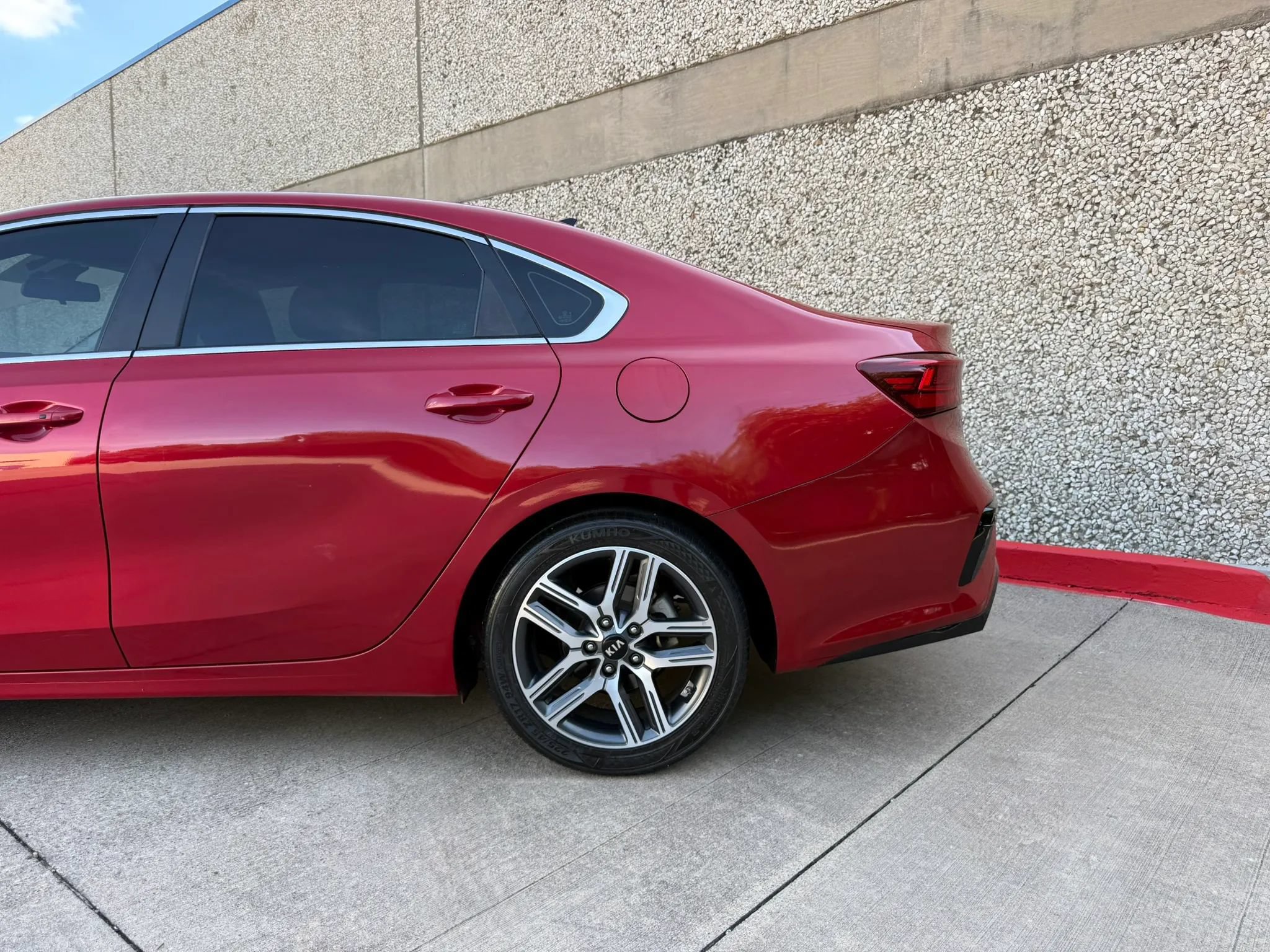 Used 2020 Kia Forte EX FWD image 14