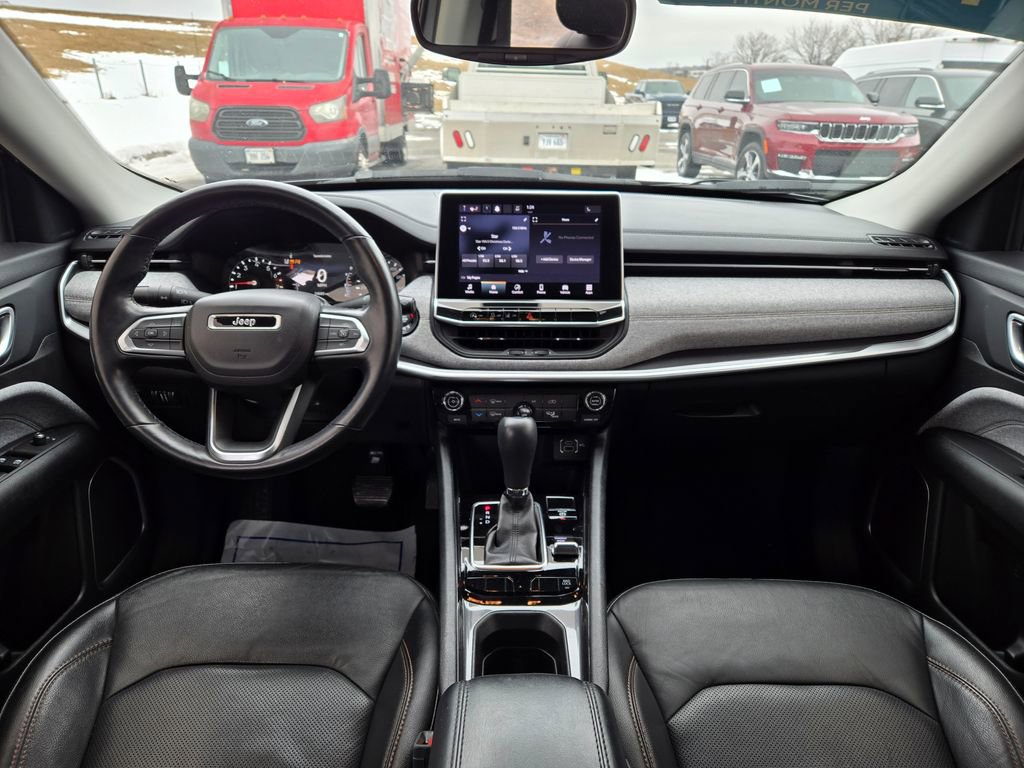 Used 2022 Jeep Compass Latitude image 15