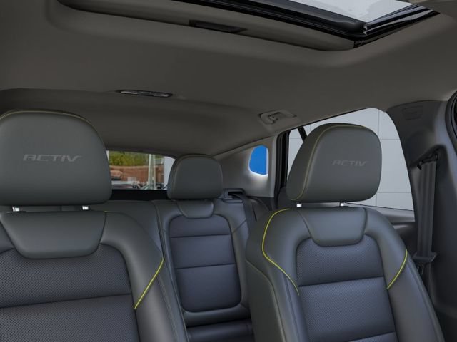 New 2026 Chevrolet Trax ACTIV w/ Sunroof Package FWD image 24