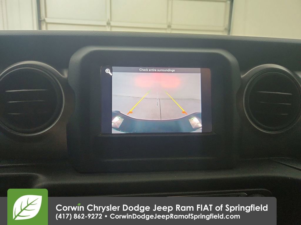 Certified 2021 Jeep Gladiator Willys image 25