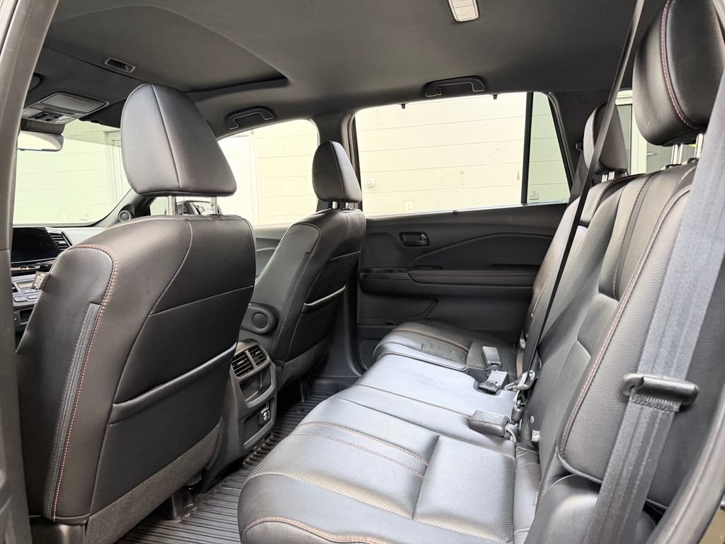 Used 2022 Honda Passport TrailSport image 24