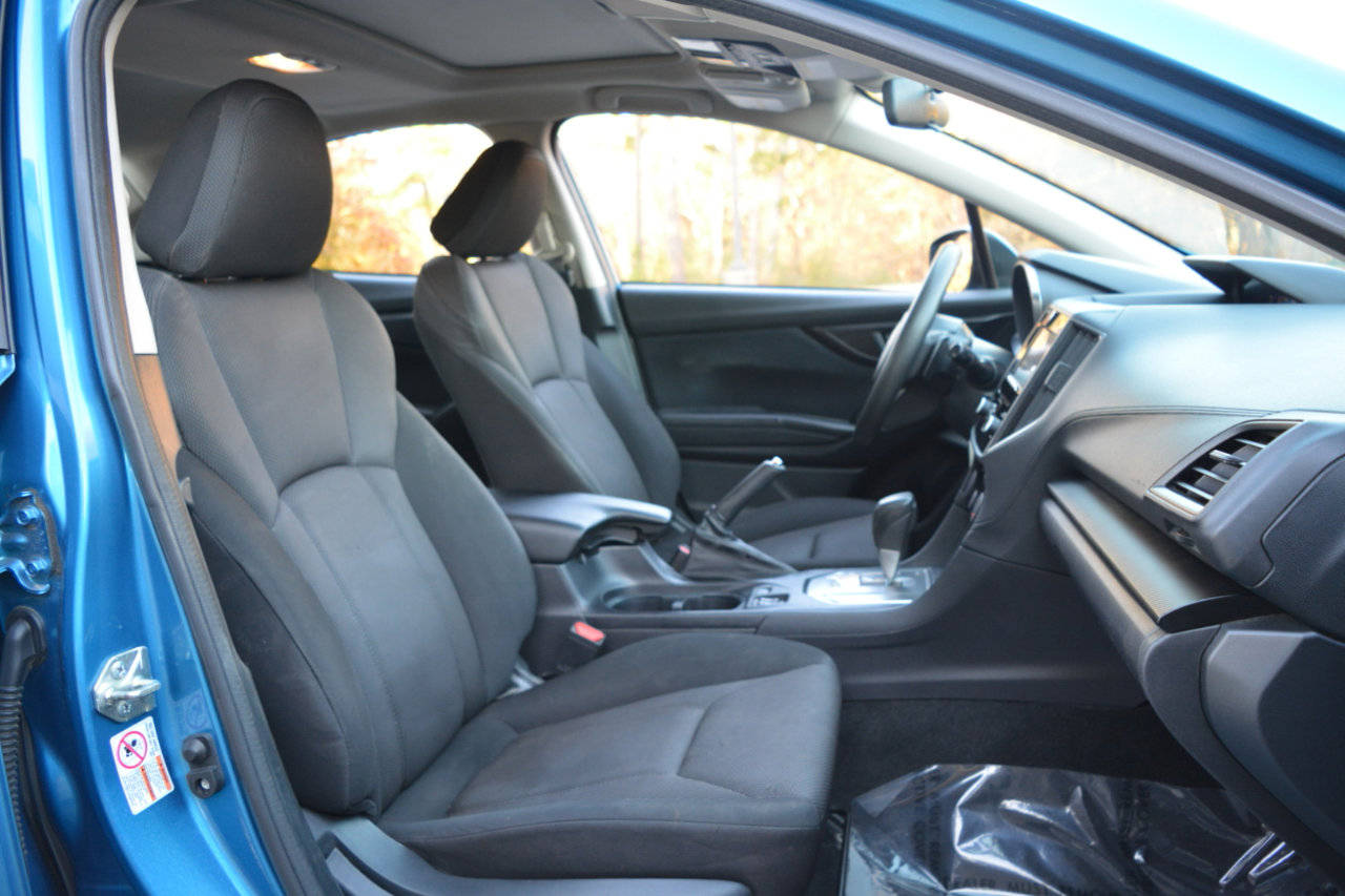 Used 2019 Subaru Impreza 2.0i Premium image 17