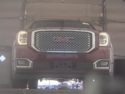 Used 2016 GMC Yukon XL Denali w/ Open Road Package image 3