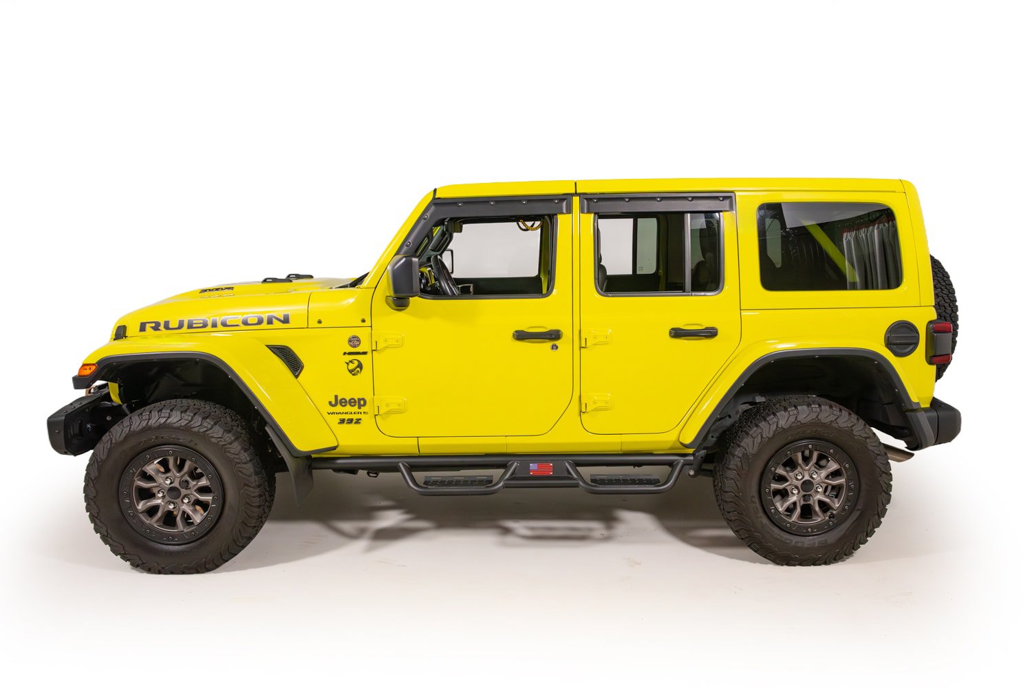 Used 2023 Jeep Wrangler Unlimited Rubicon 392 w/ Trailer Tow Package AWD/4WD image 3