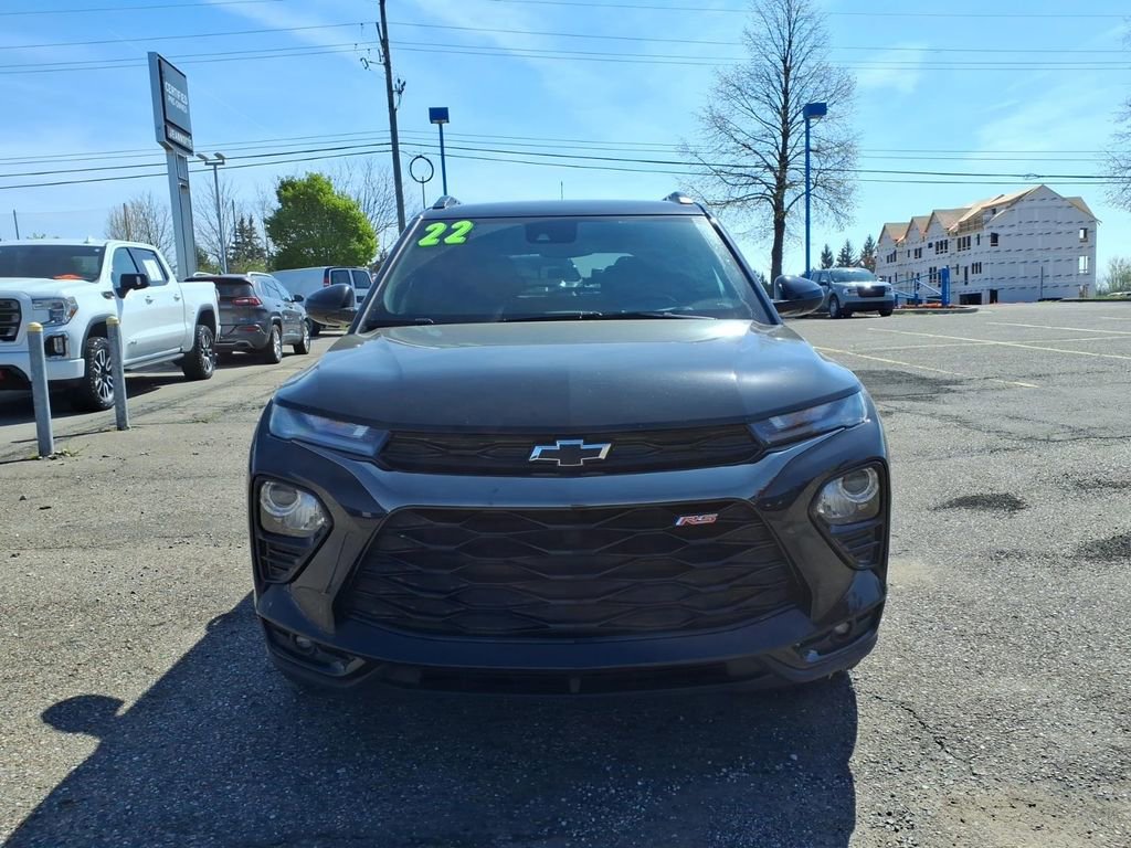 Used 2022 Chevrolet TrailBlazer RS w/ Technology Package AWD/4WD image 2