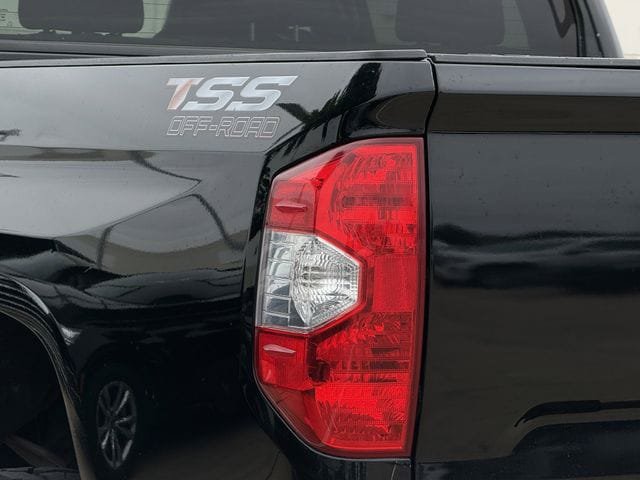 Used 2020 Toyota Tundra SR5 w/ SR5 Upgrade Package RWD image 6