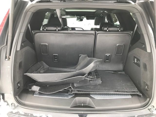 Certified 2023 Cadillac Escalade Premium Luxury w/ Performance Package image 20