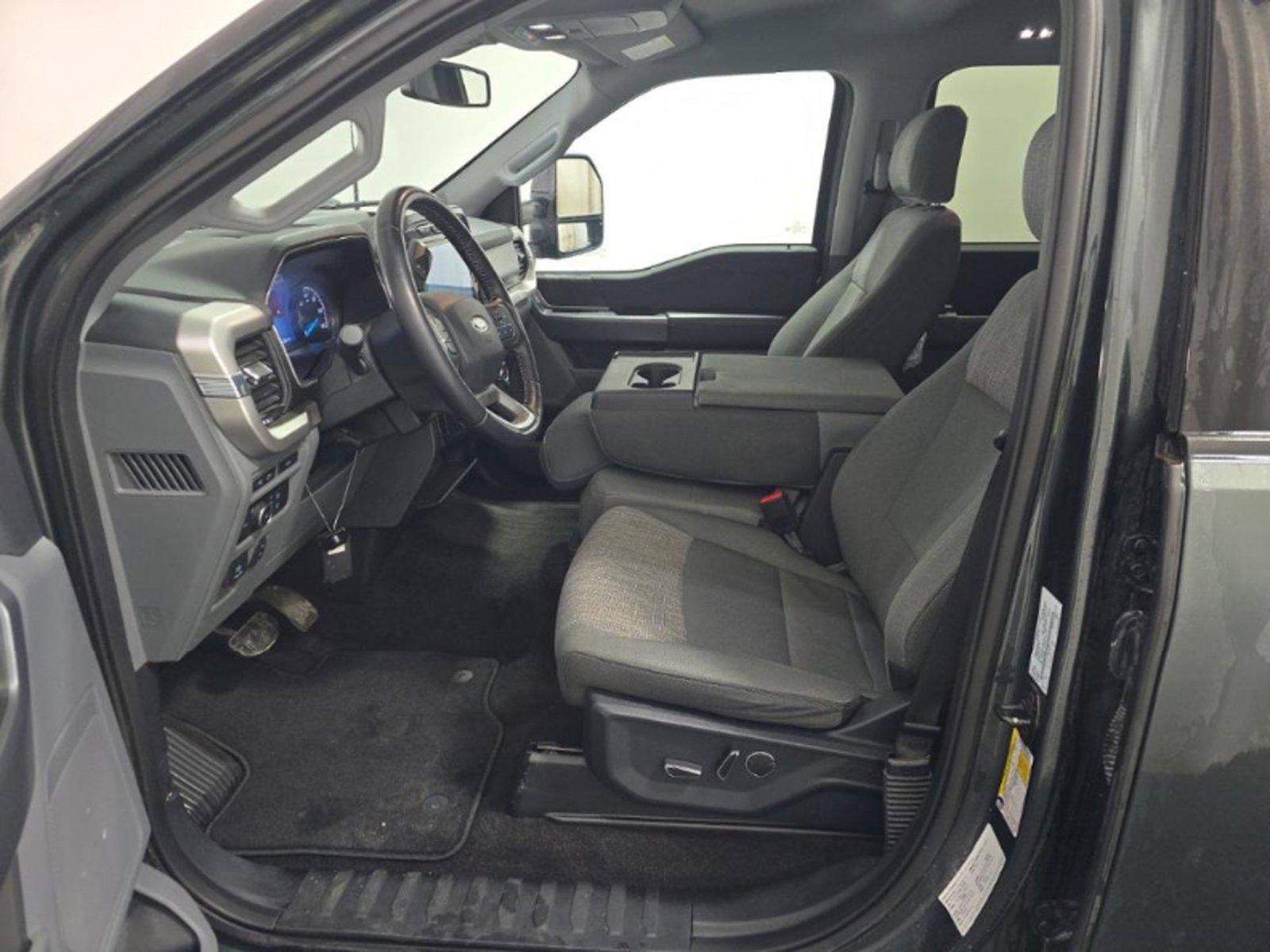 Used 2021 Ford F150 XLT w/ Equipment Group 302A High AWD/4WD image 7