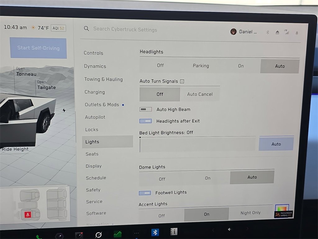 Used 2026 Tesla Cybertruck AWD Crew Cab image 28