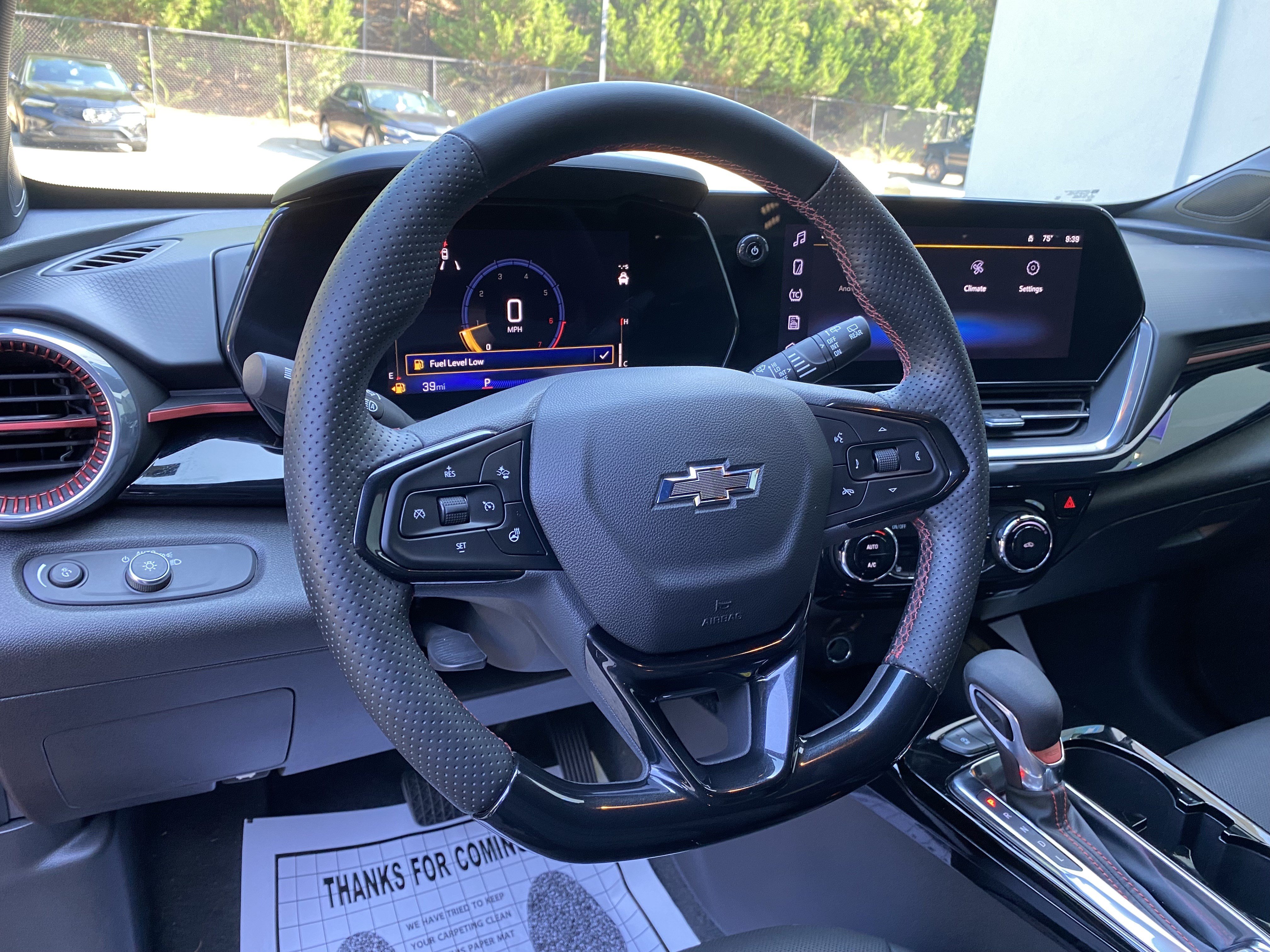 Used 2024 Chevrolet Trax RS w/ Driver Confidence Package FWD image 17