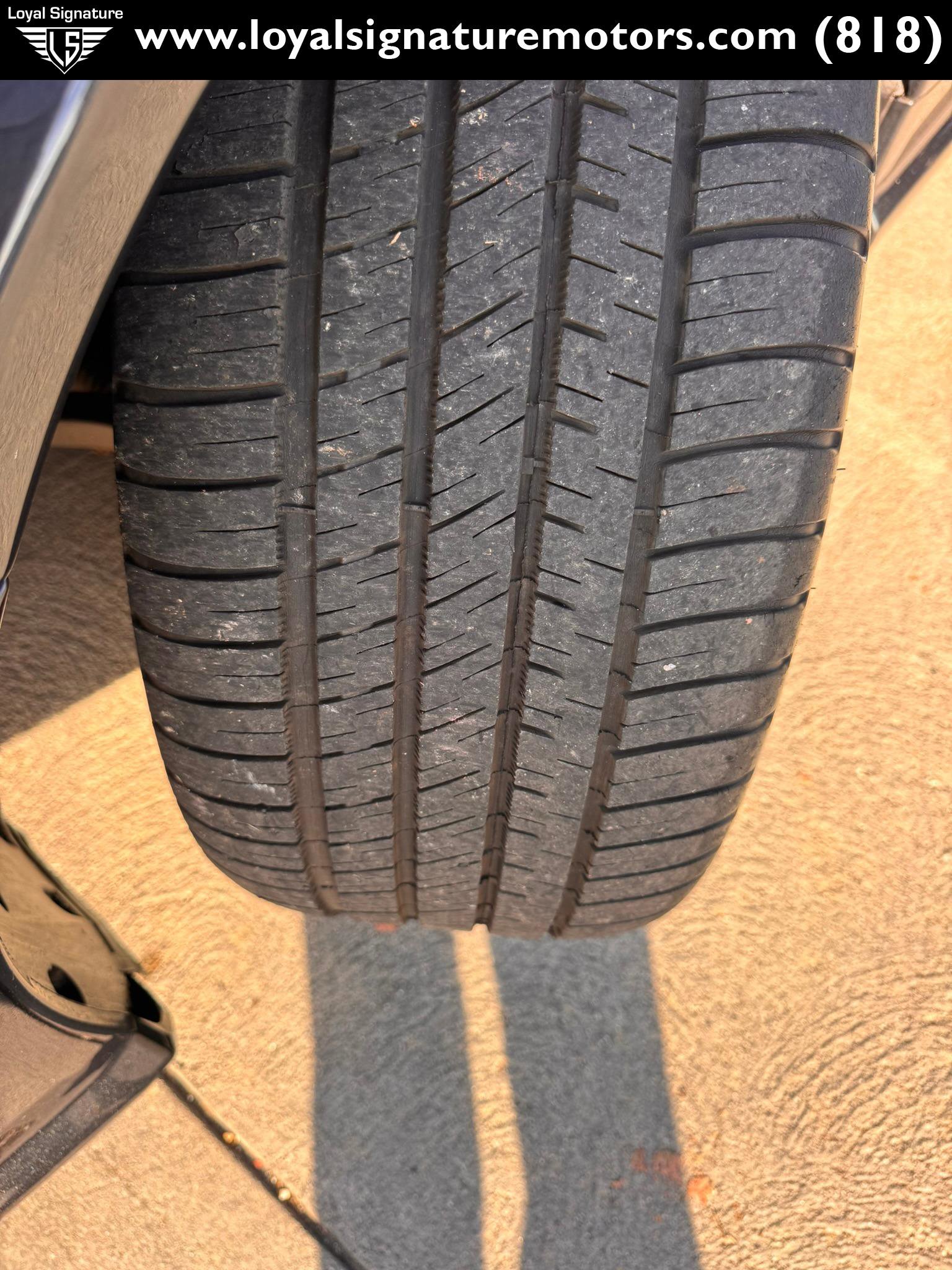 Used 2012 Mercedes-Benz SL 550 image 39