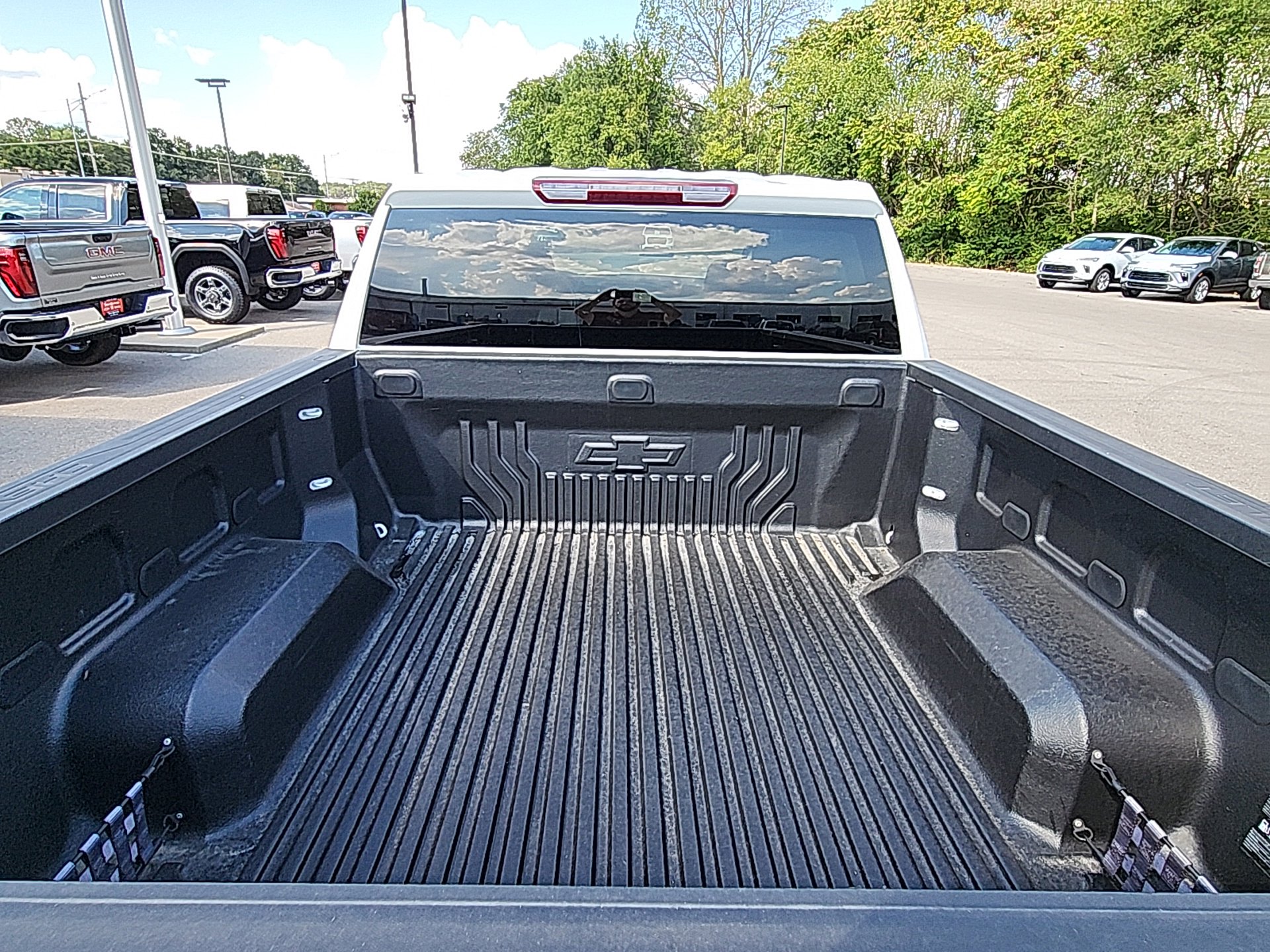 Used 2022 Chevrolet Silverado 1500 RST image 8