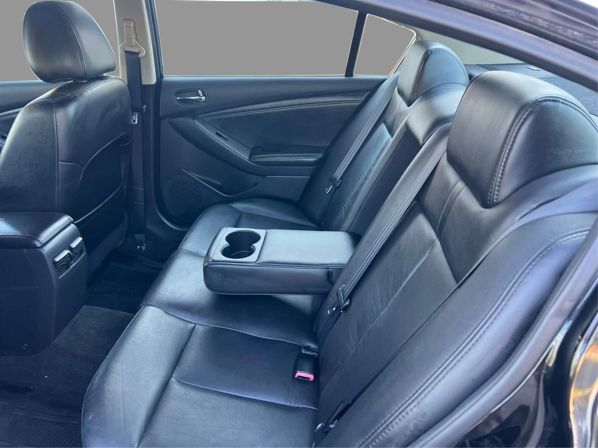 Used 2007 Nissan Altima 3.5 SE w/ Sirius Premium Pkg FWD image 11
